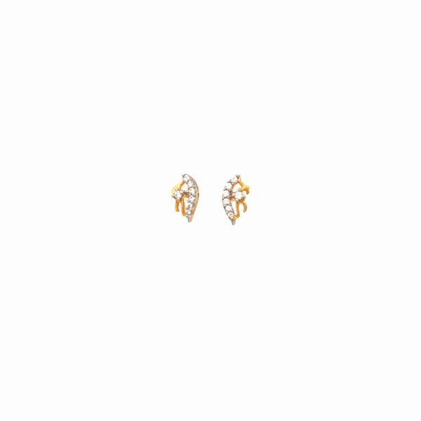 22KT Yellow Gold Elegant Diamond Stud Earring